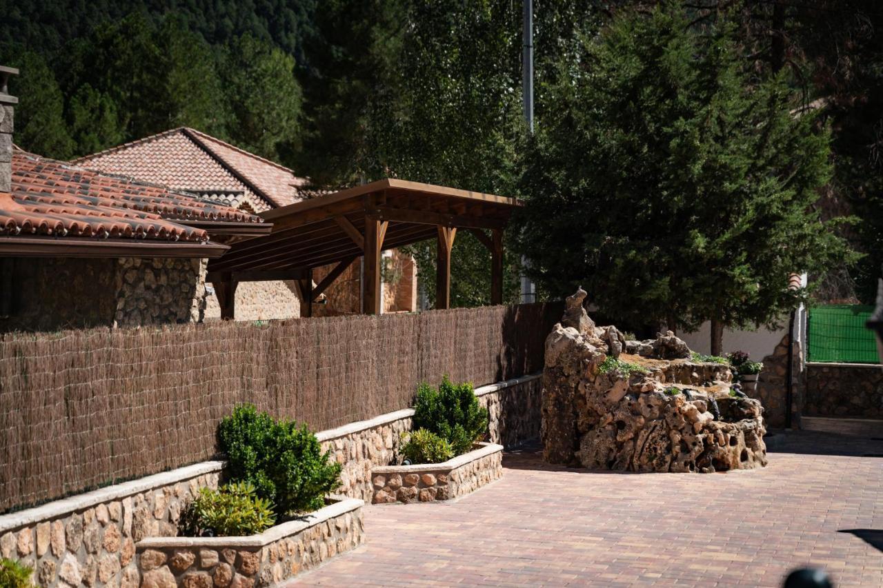 Casas Rurales El Arbol De La Vida Riopar Exterior photo